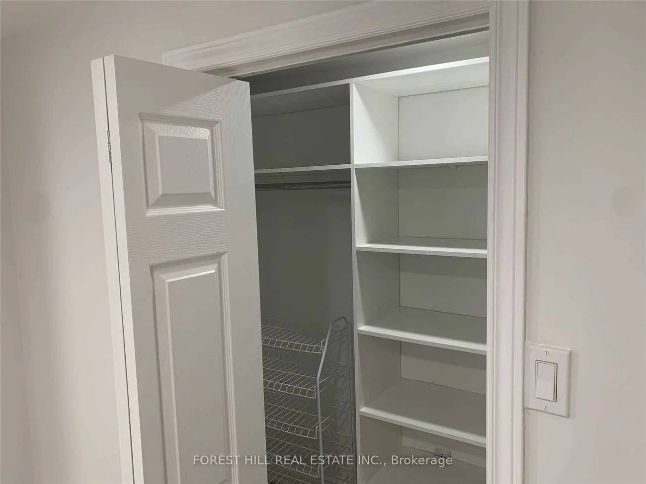 100, Grandview, Thornhill, Markham
