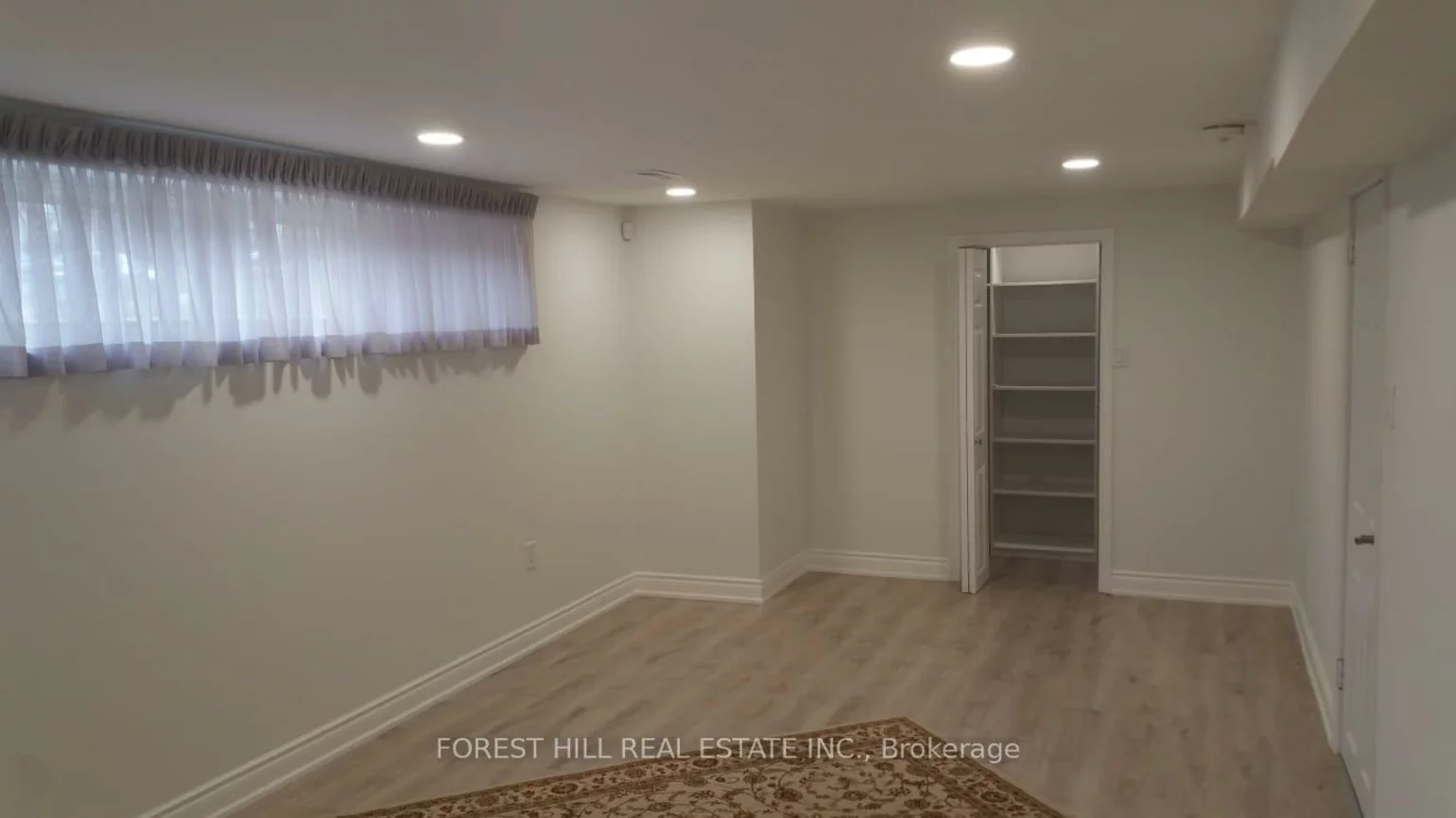 100, Grandview, Thornhill, Markham