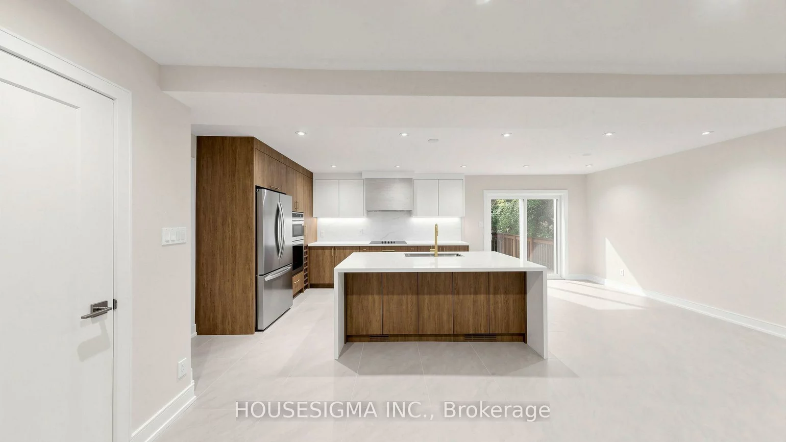 126, Woodward, Grandview, Markham