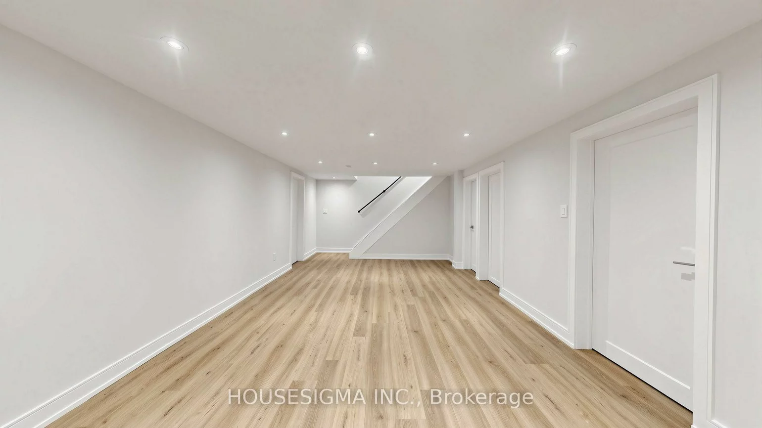126, Woodward, Grandview, Markham