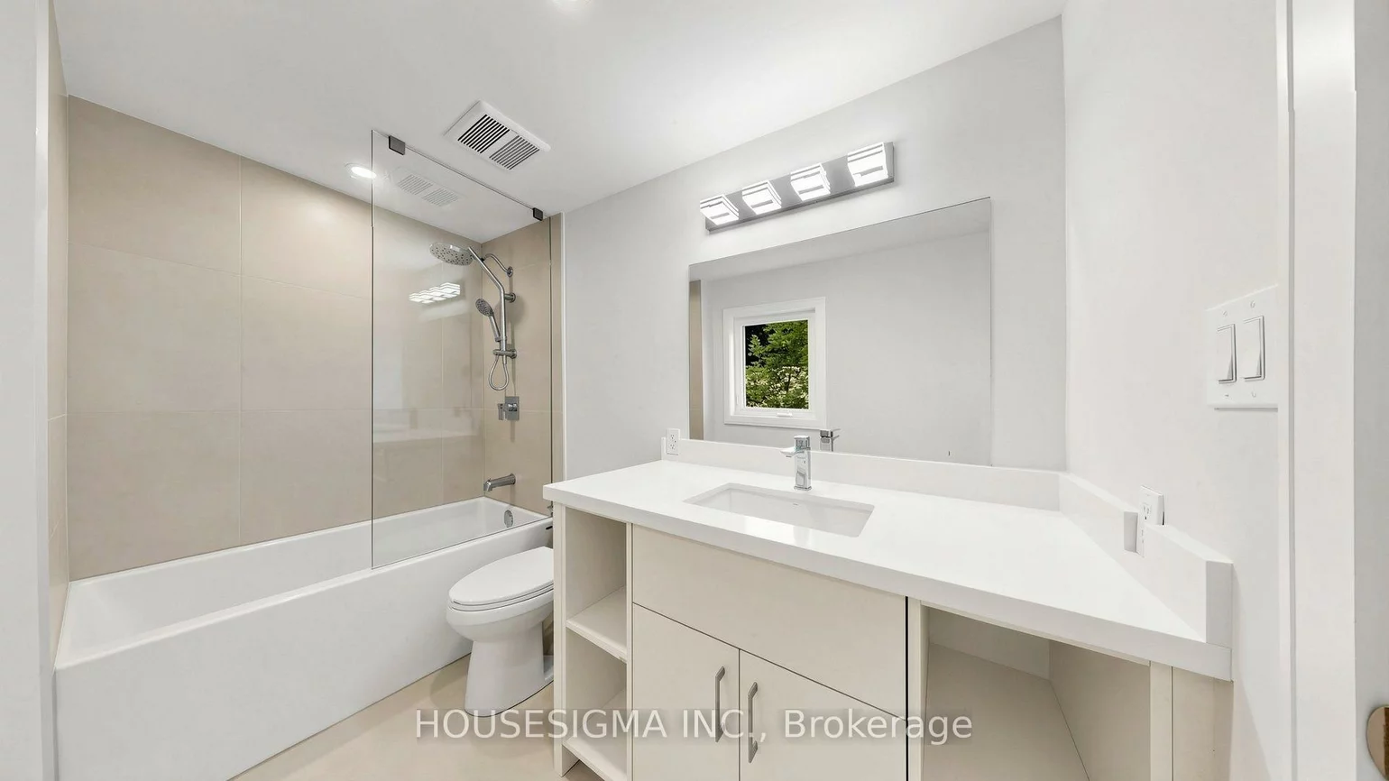 126, Woodward, Grandview, Markham