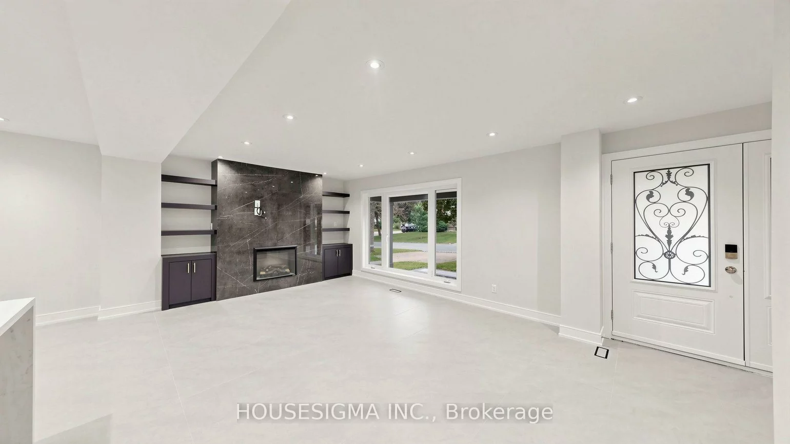 126, Woodward, Grandview, Markham