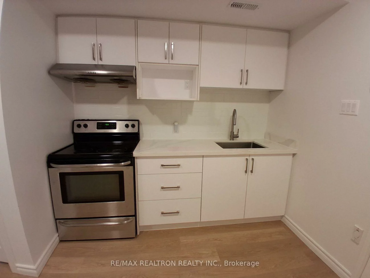 73, Main, Unionville, Markham