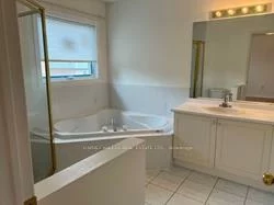 107, Brock, Berczy, Markham