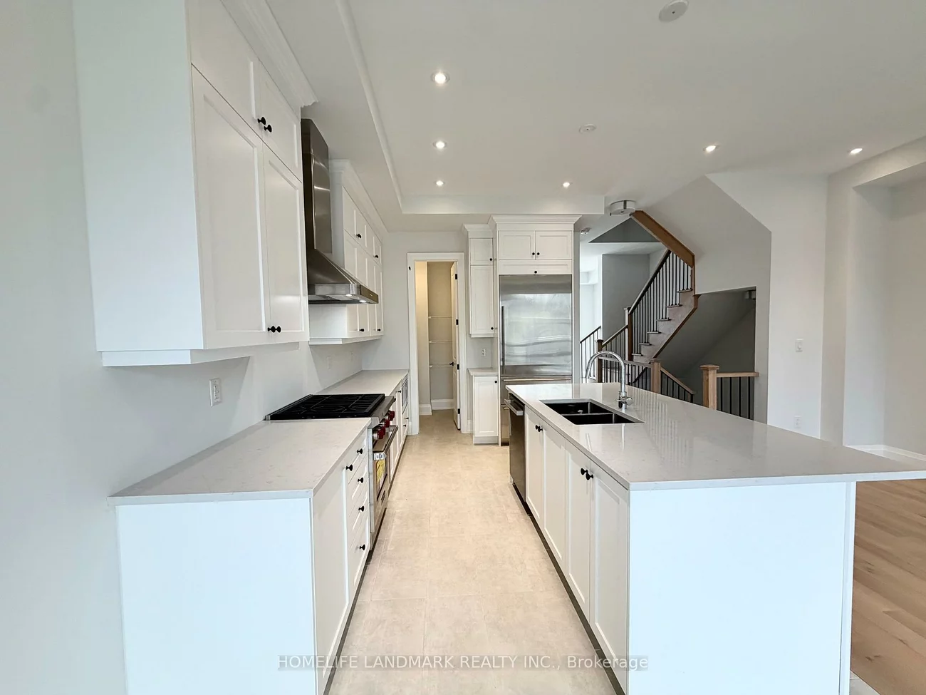 433, York Downs, Cachet, Markham
