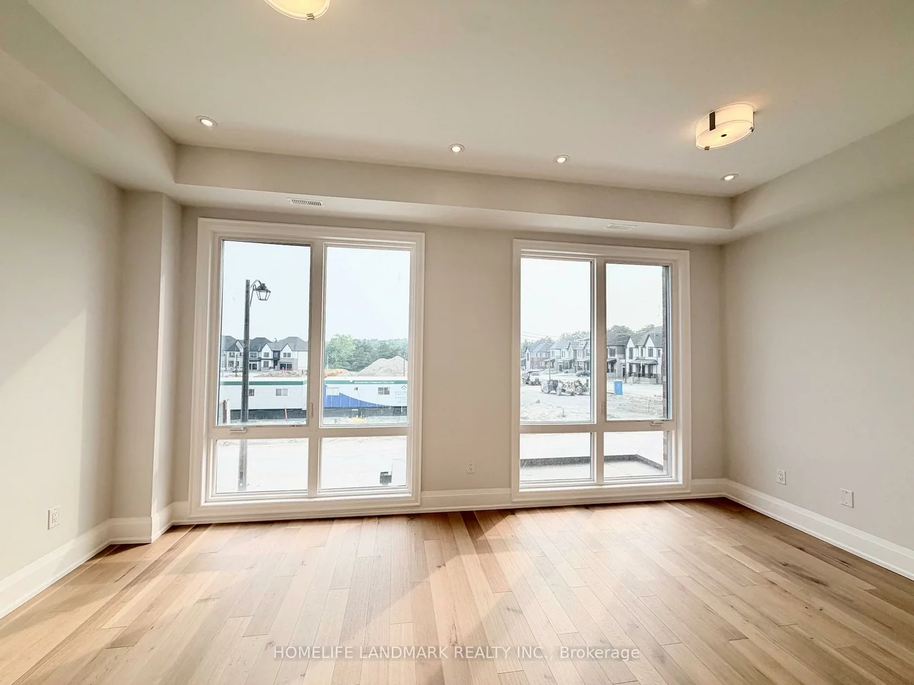 433, York Downs, Cachet, Markham