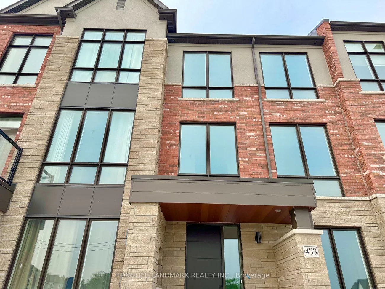 433, York Downs, Cachet, Markham