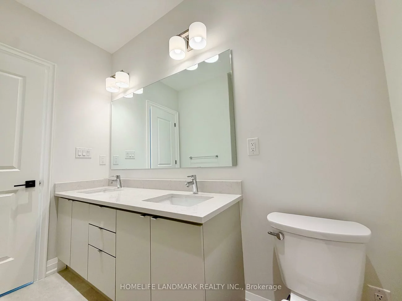433, York Downs, Cachet, Markham