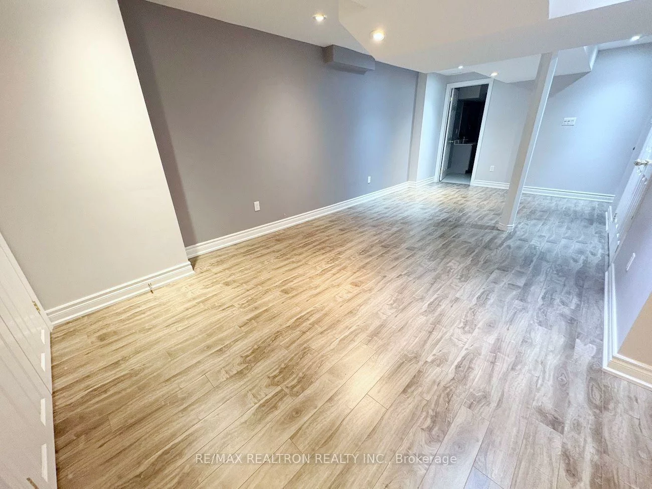 329, Bur Oak, Berczy, Markham