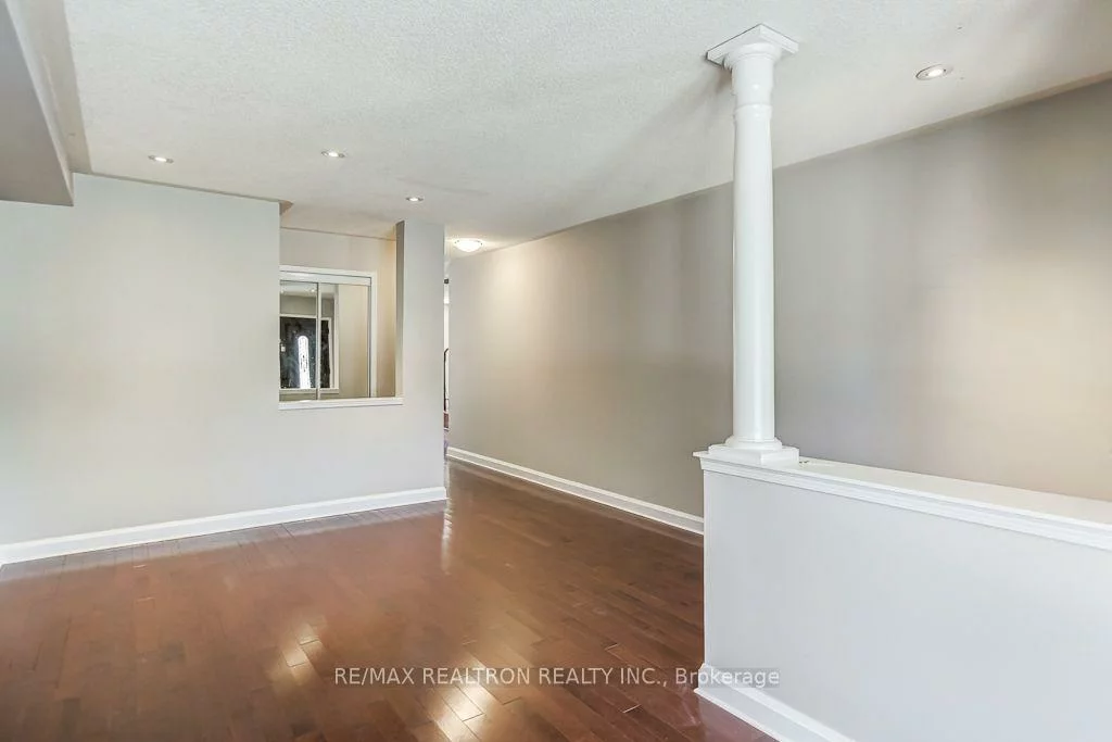 20, Raintree, Village Green-South Unionville, Markham