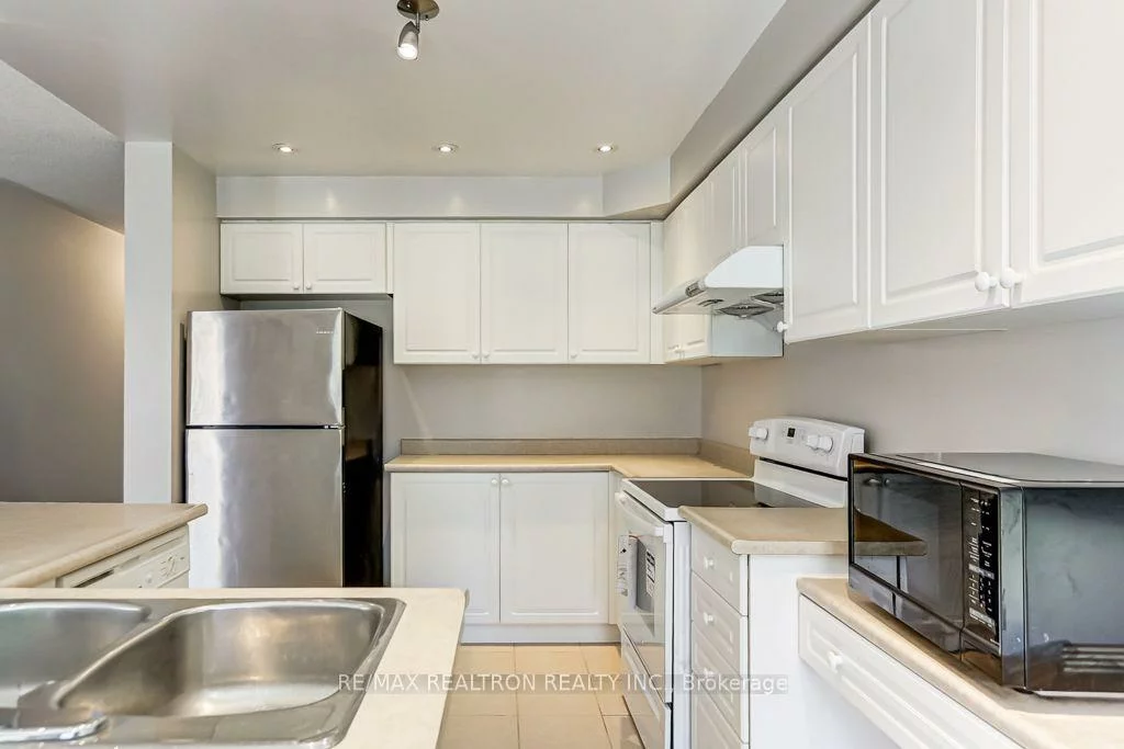 20, Raintree, Village Green-South Unionville, Markham