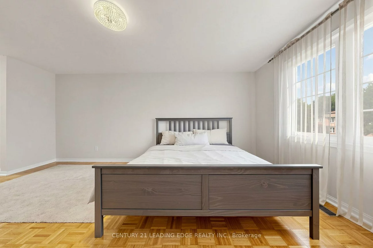 1, Briarwood, Unionville, Markham