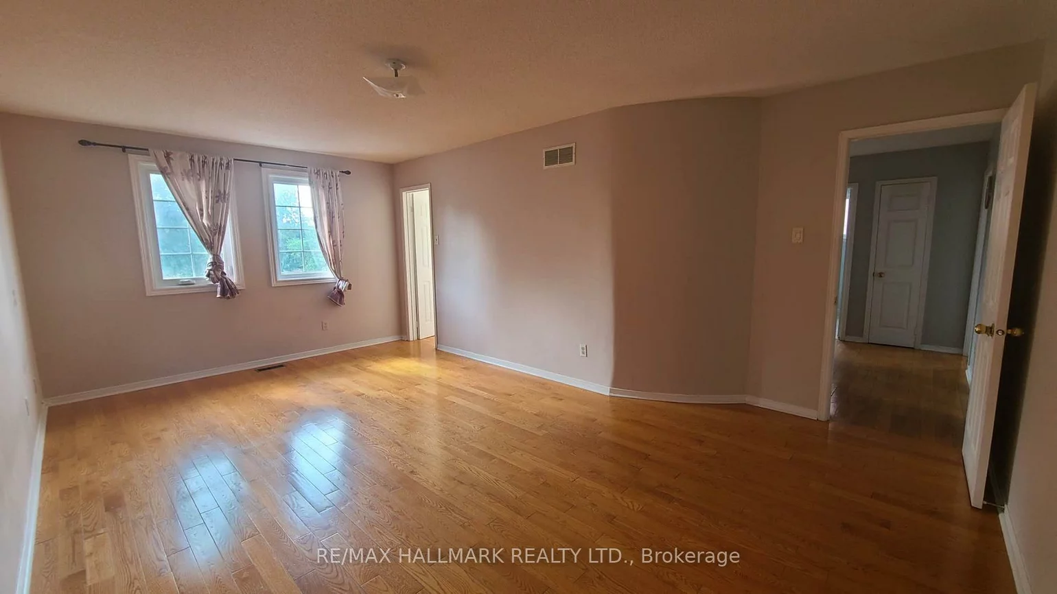 63, Cairns, Raymerville, Markham