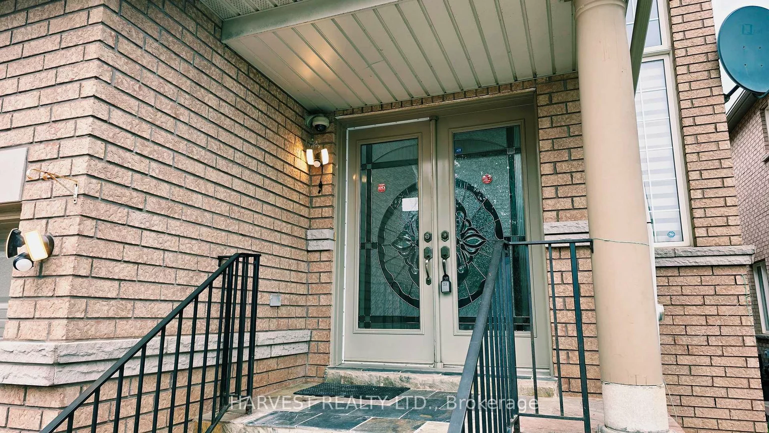 10, Walford, Middlefield, Markham