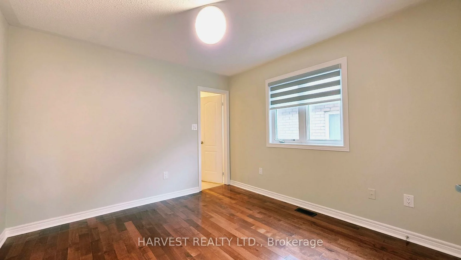 10, Walford, Middlefield, Markham