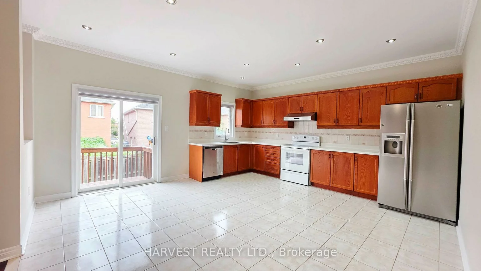 10, Walford, Middlefield, Markham