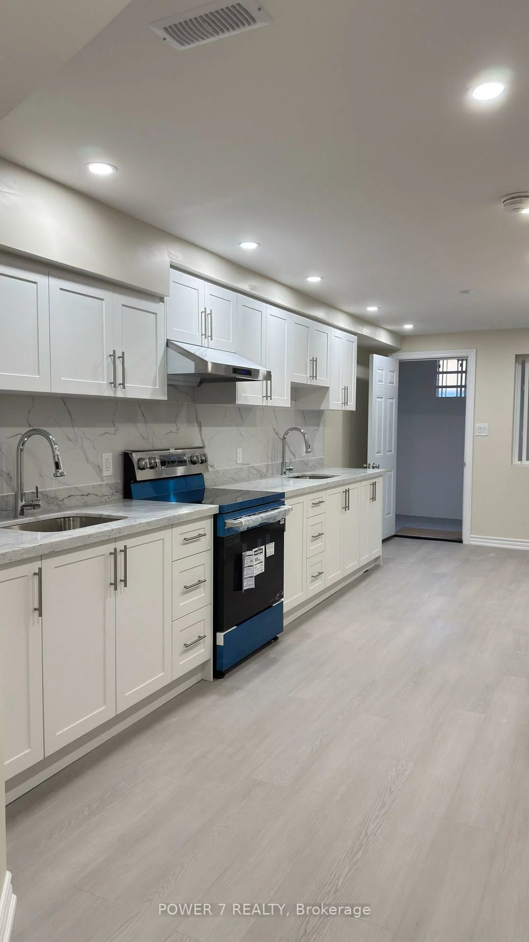 35, Joycedale, Middlefield, Markham