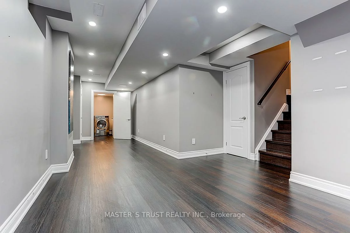 12, Glenbar, Village Green-South Unionville, Markham