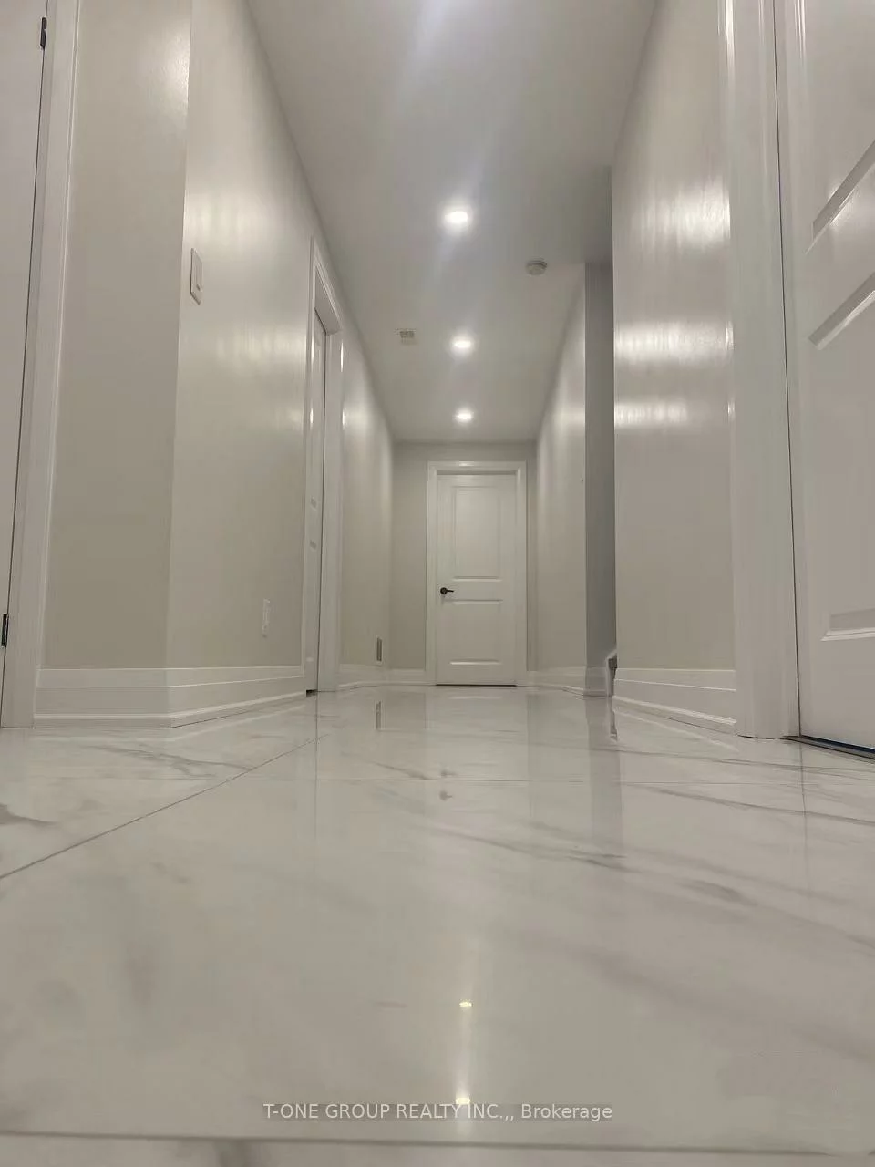 8, Fairlawn, Berczy, Markham