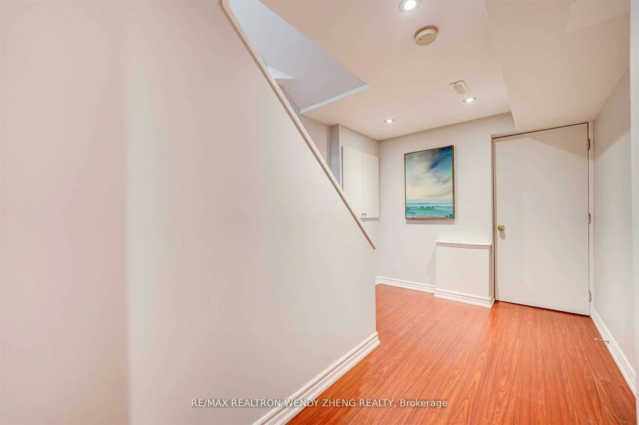 60, Warren Bradley, Berczy, Markham