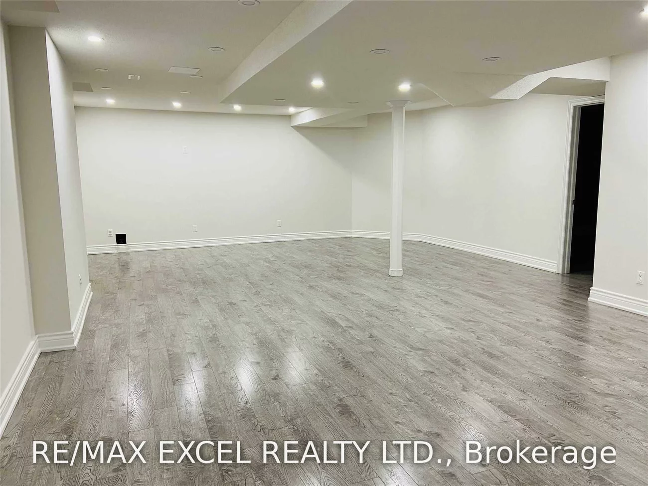 13, Brooksmill, Berczy, Markham