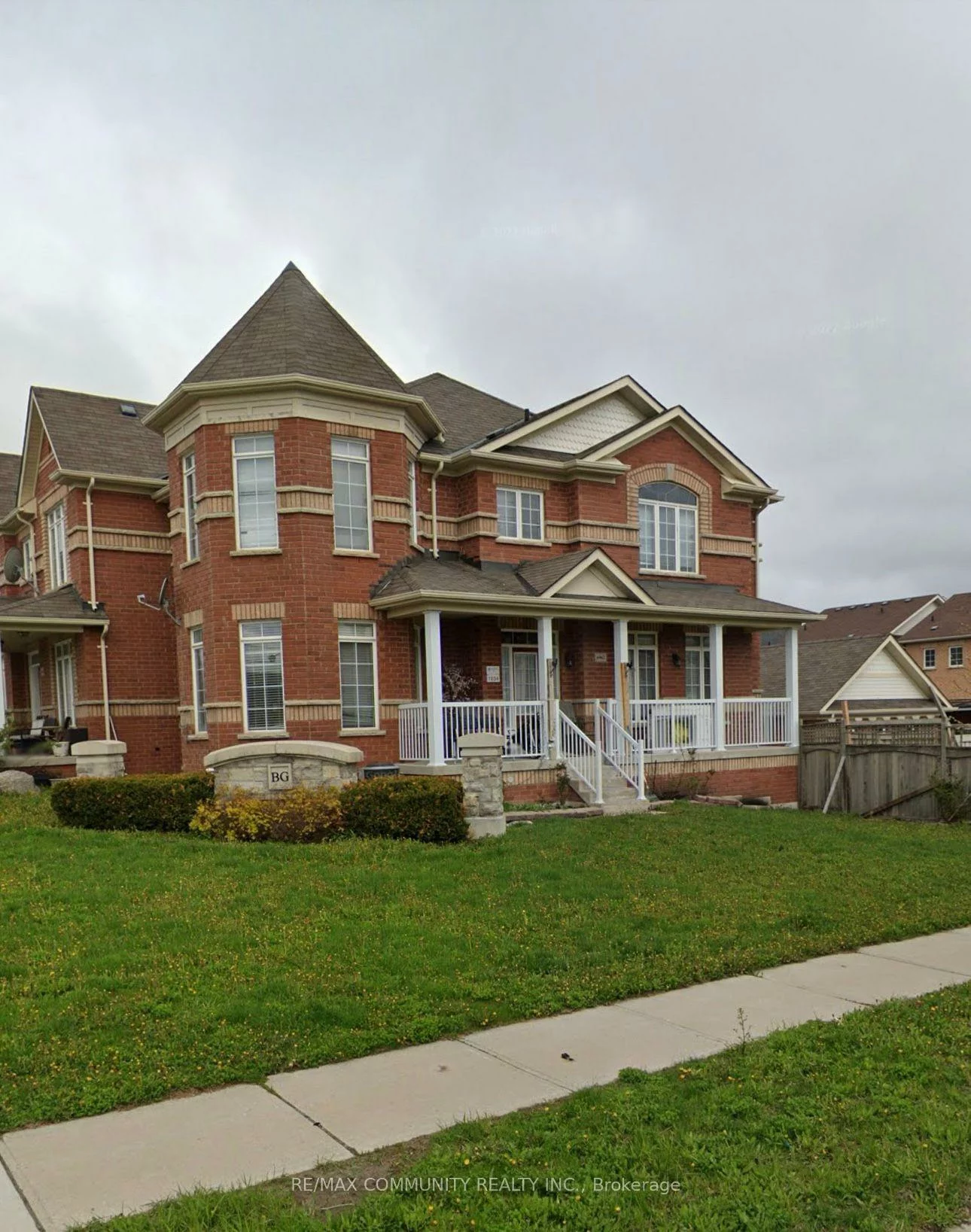 6962, 14th, Box Grove, Markham