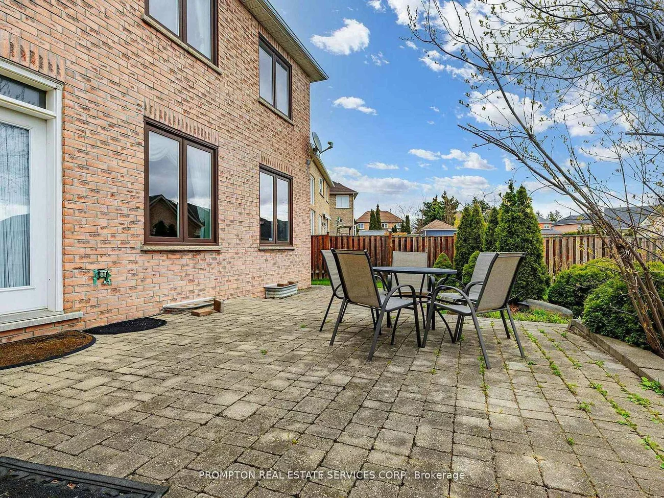 18, Bridleford, Markville, Markham