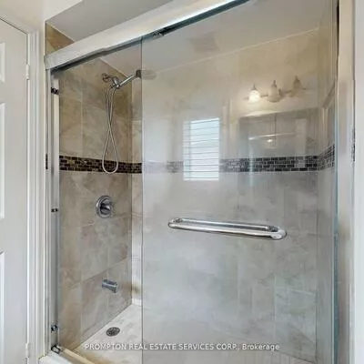 18, Bridleford, Markville, Markham