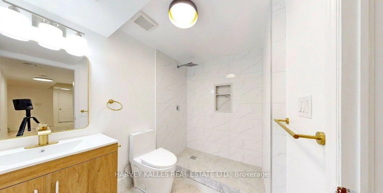 71, Olivewood, Middlefield, Markham
