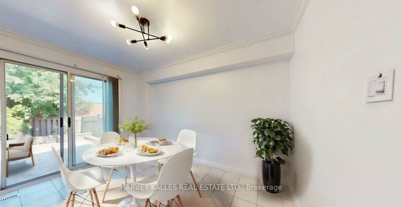 71, Olivewood, Middlefield, Markham