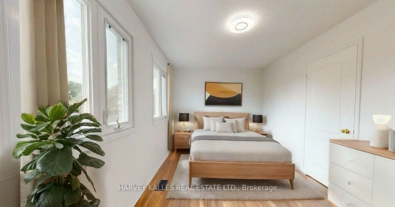71, Olivewood, Middlefield, Markham