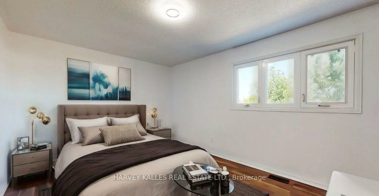 71, Olivewood, Middlefield, Markham