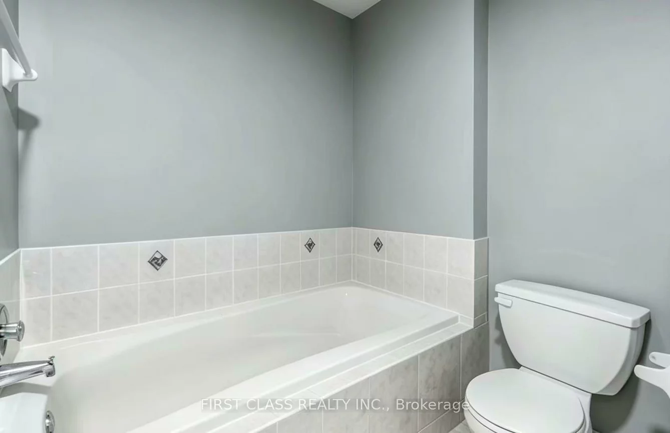 77, Sunway, Raymerville, Markham