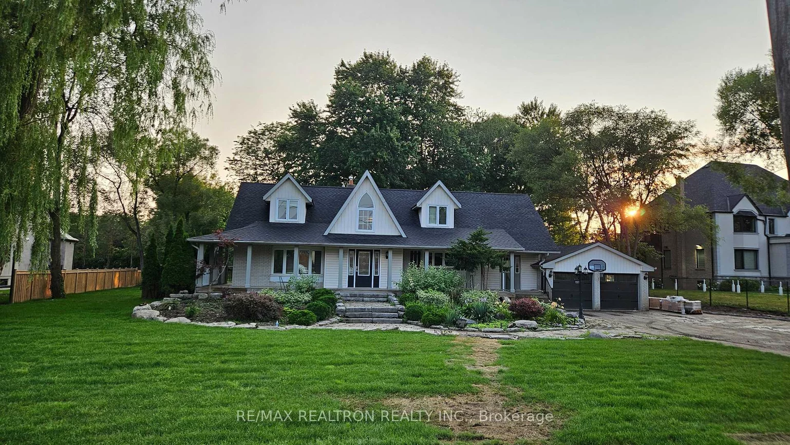 7470, Ninth, Box Grove, Markham