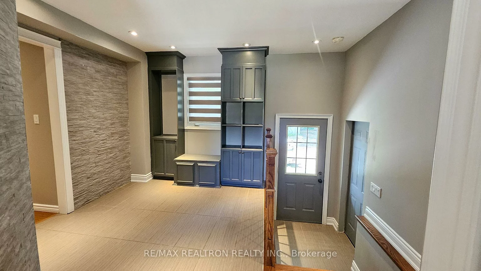 7470, Ninth, Box Grove, Markham
