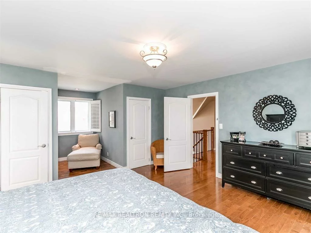 7470, Ninth, Box Grove, Markham