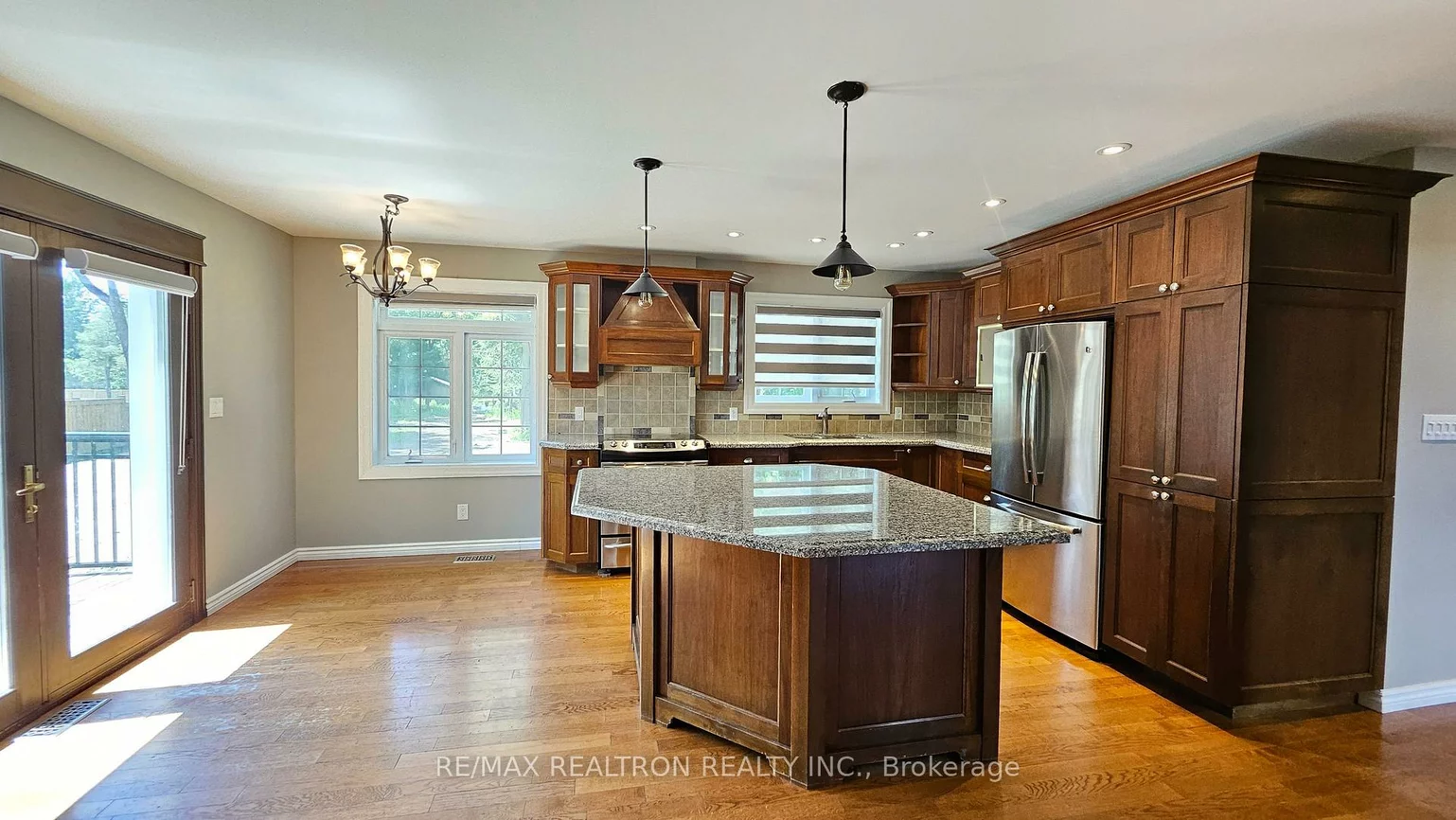 7470, Ninth, Box Grove, Markham