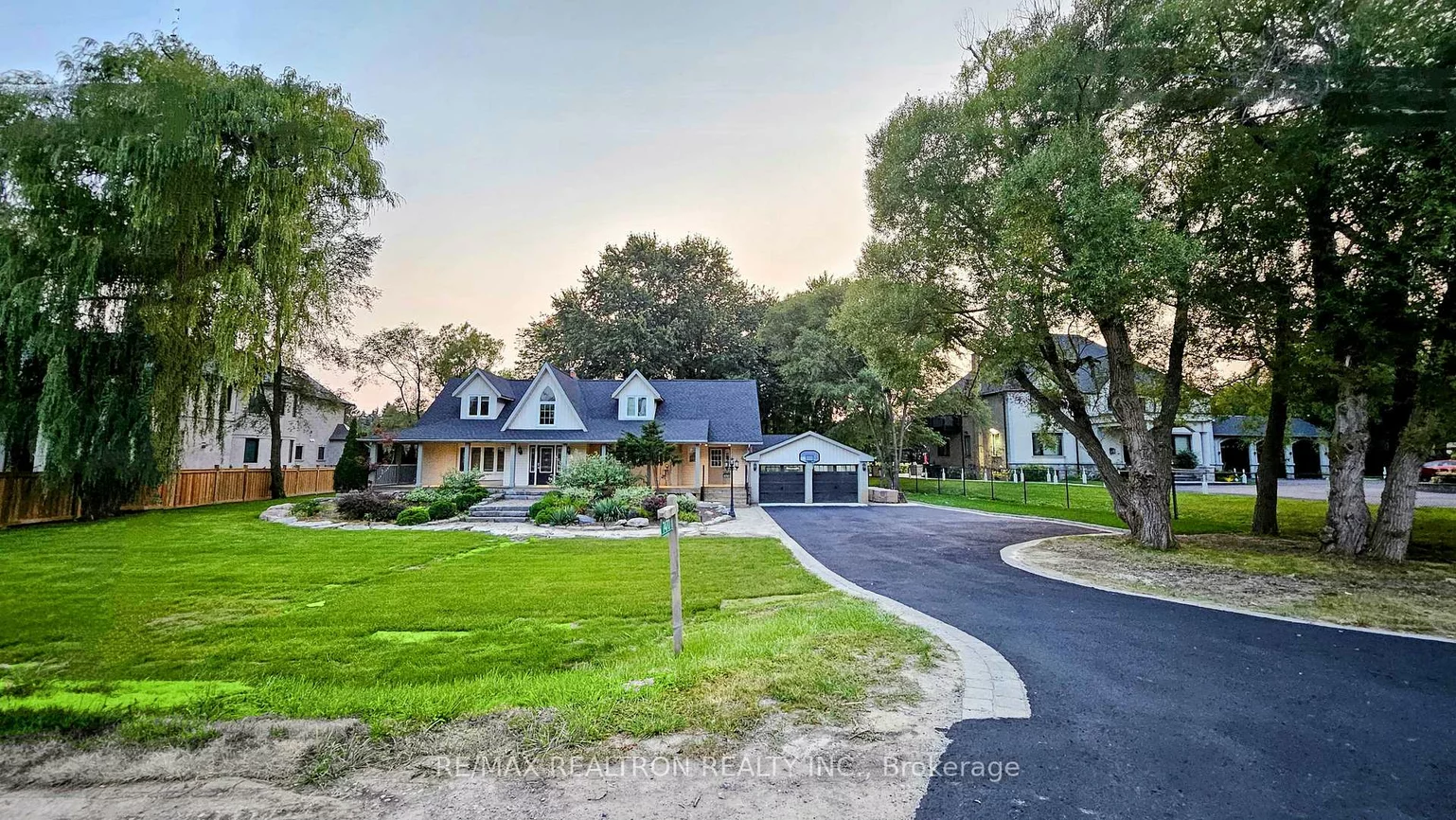 7470, Ninth, Box Grove, Markham