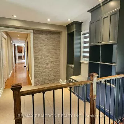 7470, Ninth, Box Grove, Markham