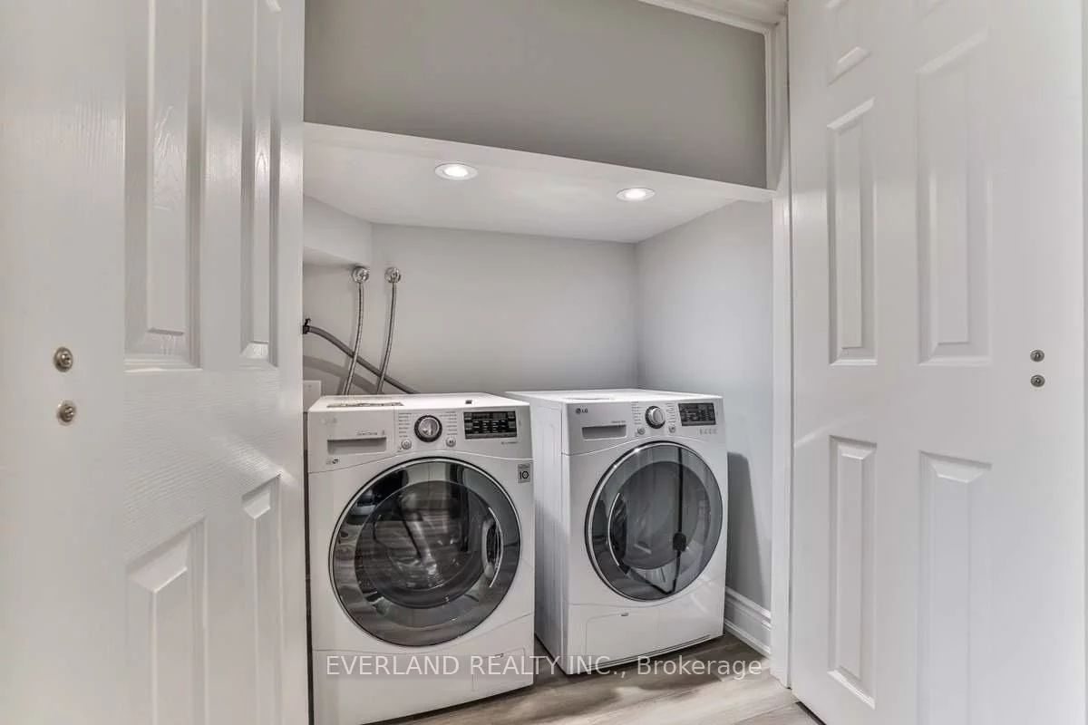 7, Woodgrove, Angus Glen, Markham