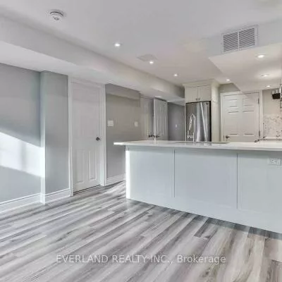 7, Woodgrove, Angus Glen, Markham