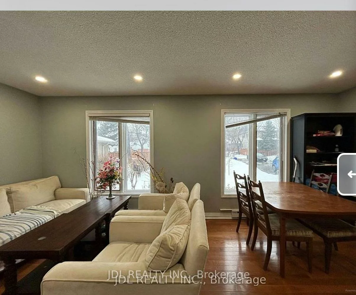 110, Robinson St, Bullock, Markham
