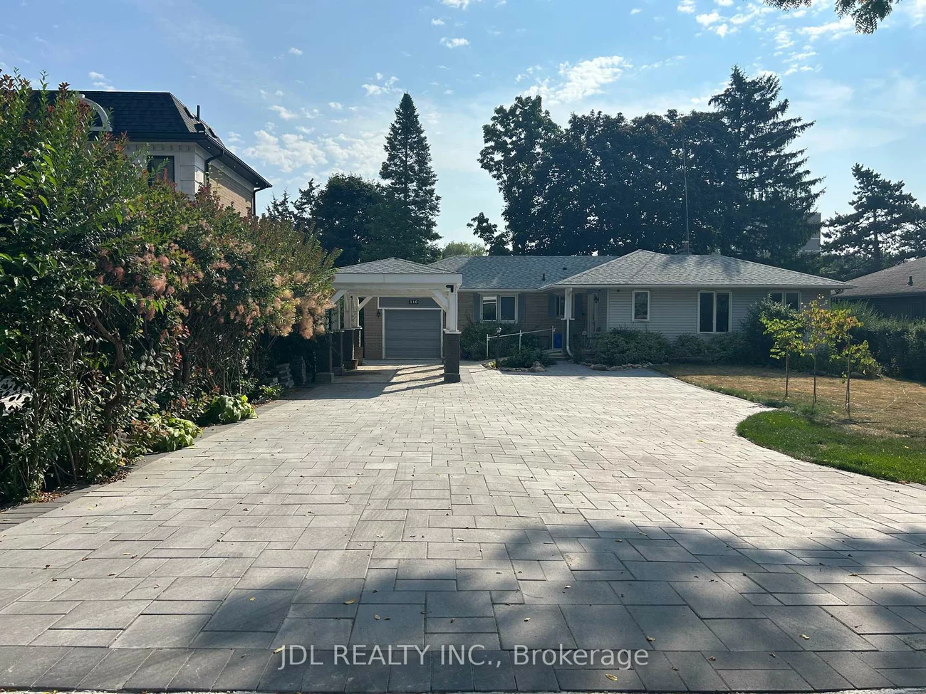 110, Robinson St, Bullock, Markham