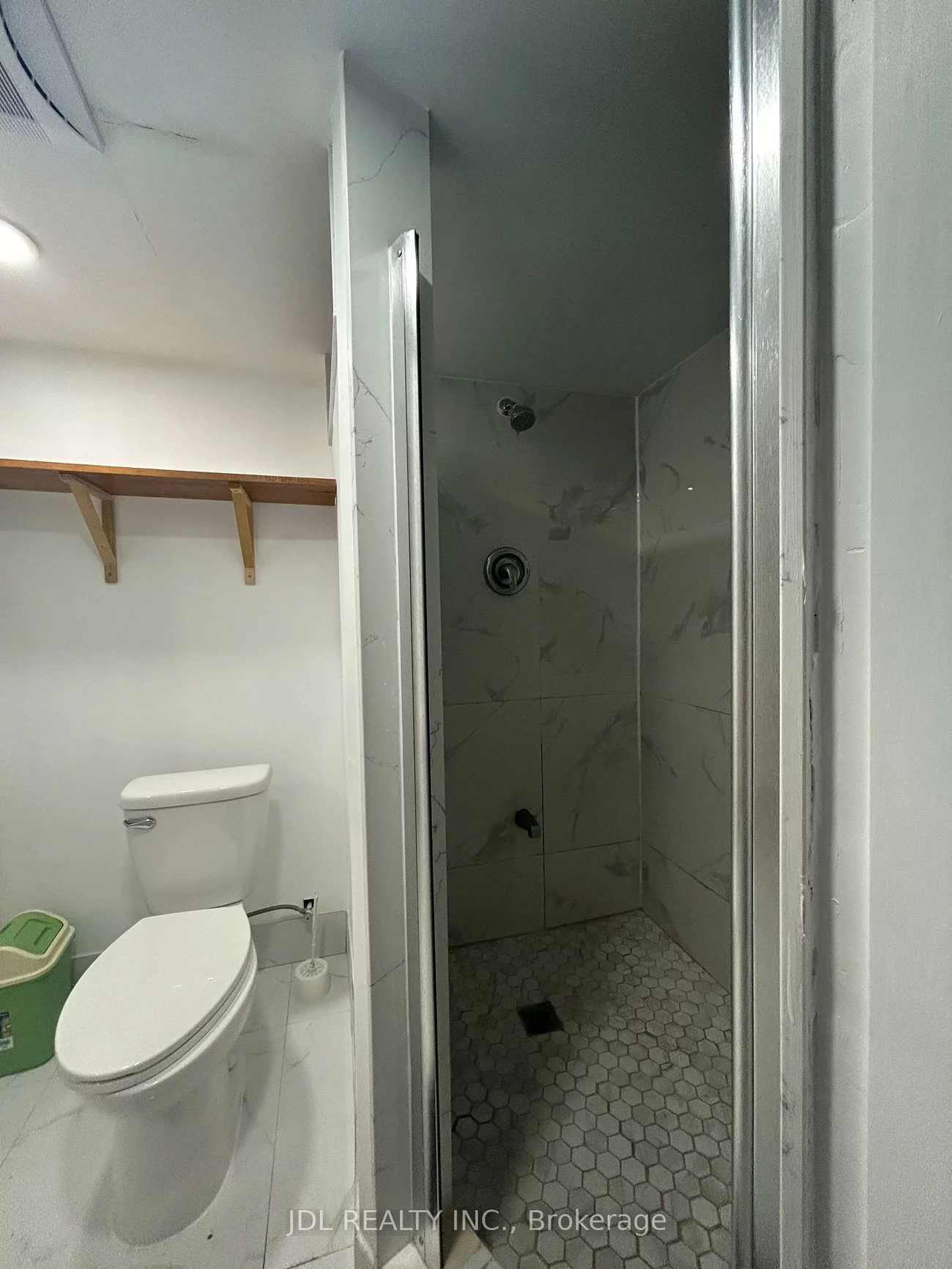 110, Robinson St, Bullock, Markham