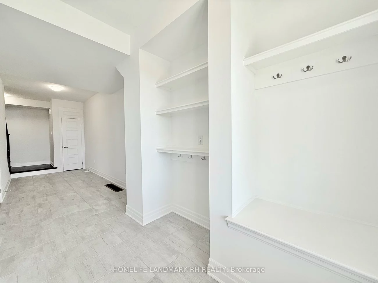56, Azure, Rural Markham, Markham