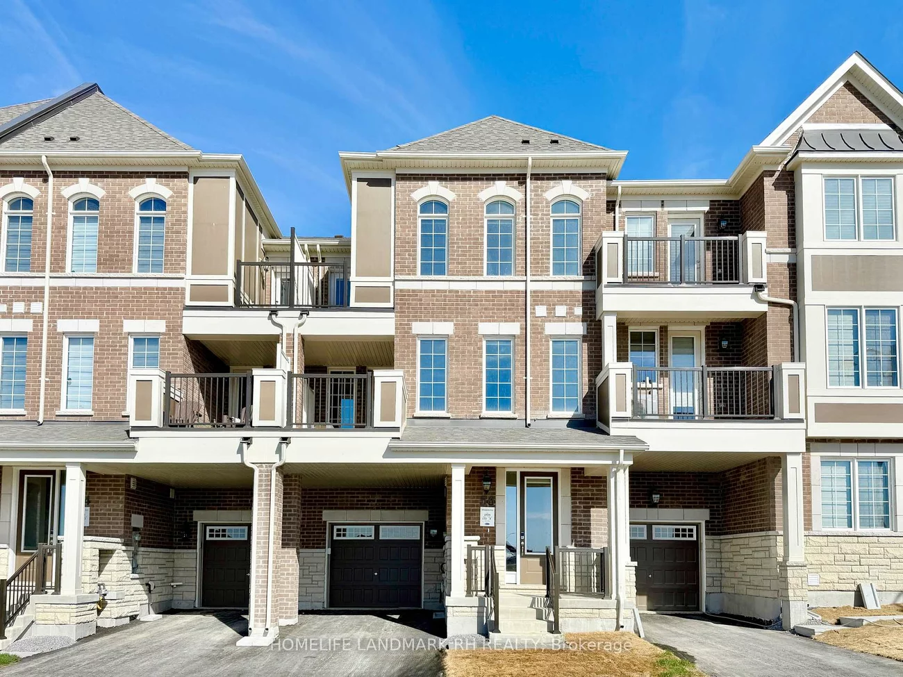 56, Azure, Rural Markham, Markham