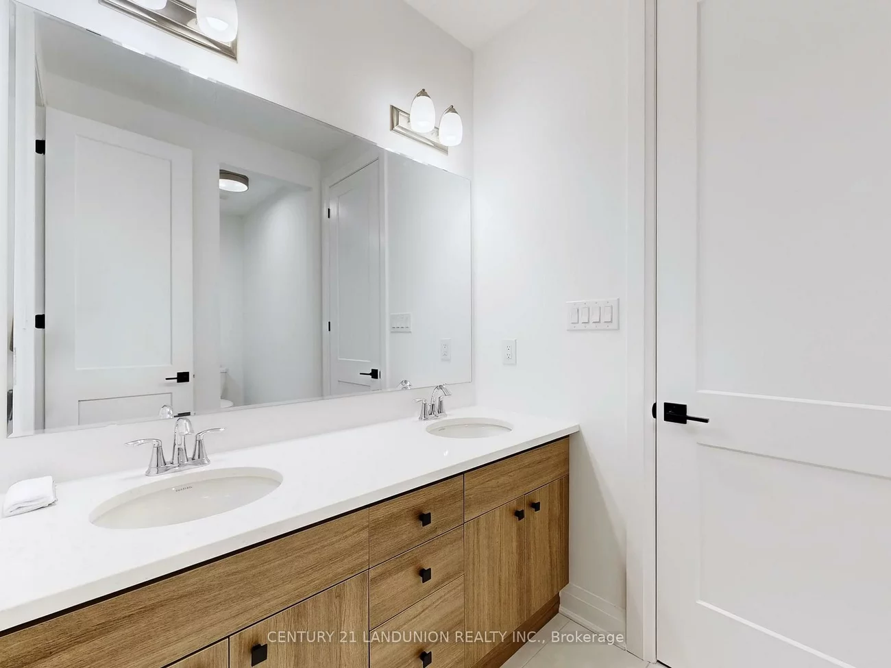 19, Spring Oak, Rural Markham, Markham