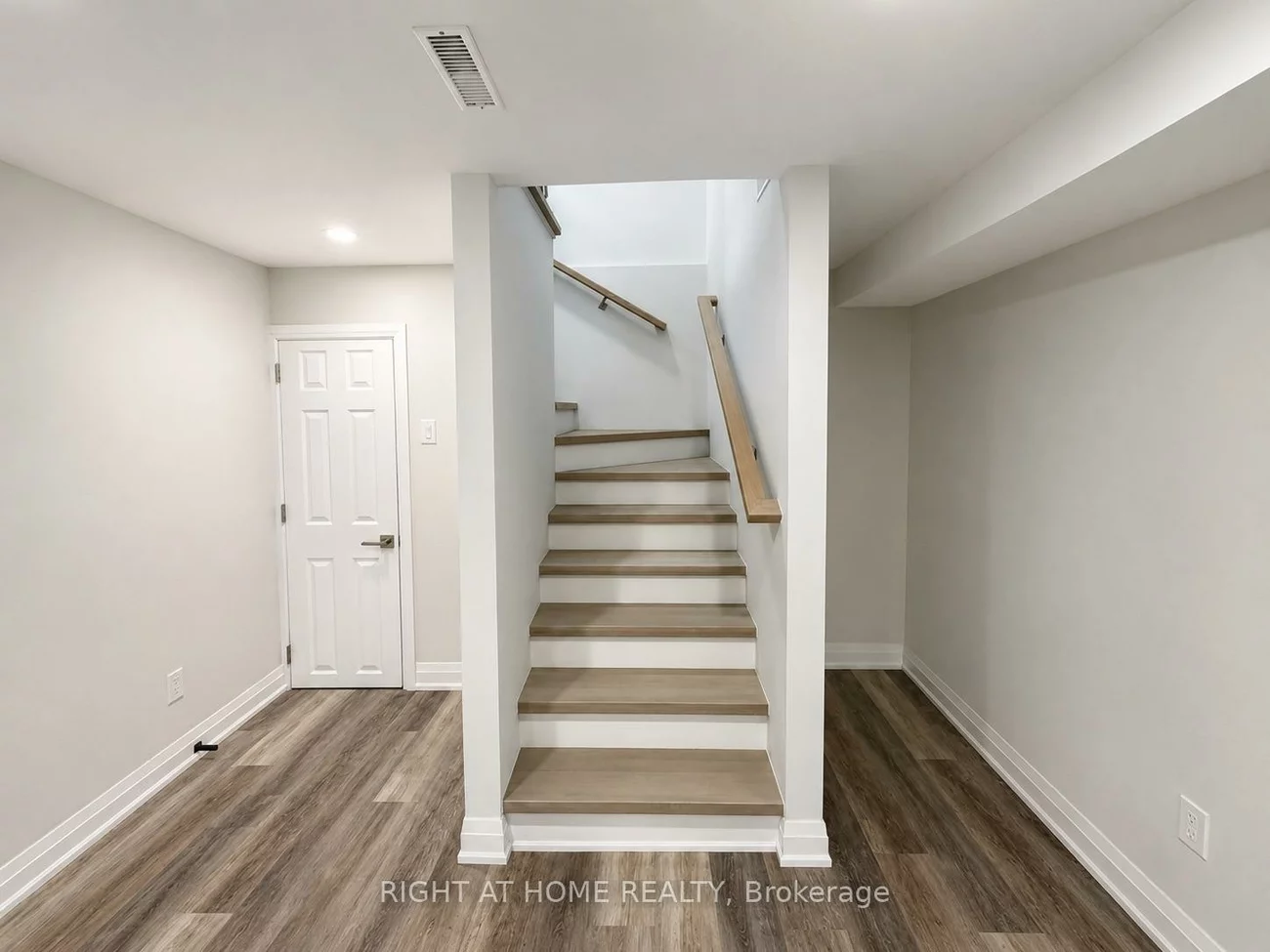 78, Julia, Thornhill, Markham