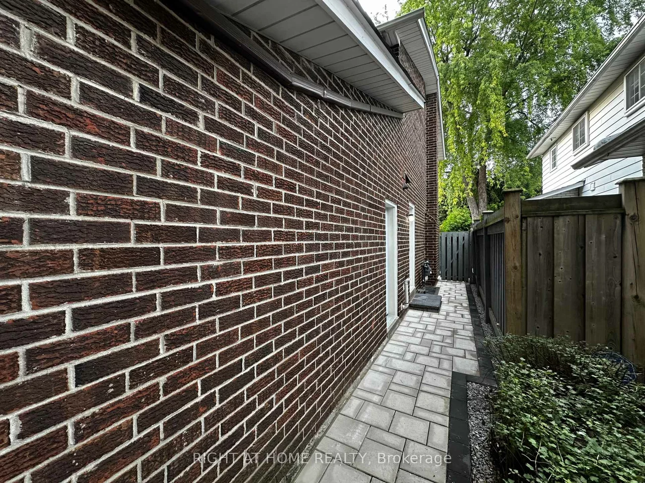 78, Julia, Thornhill, Markham