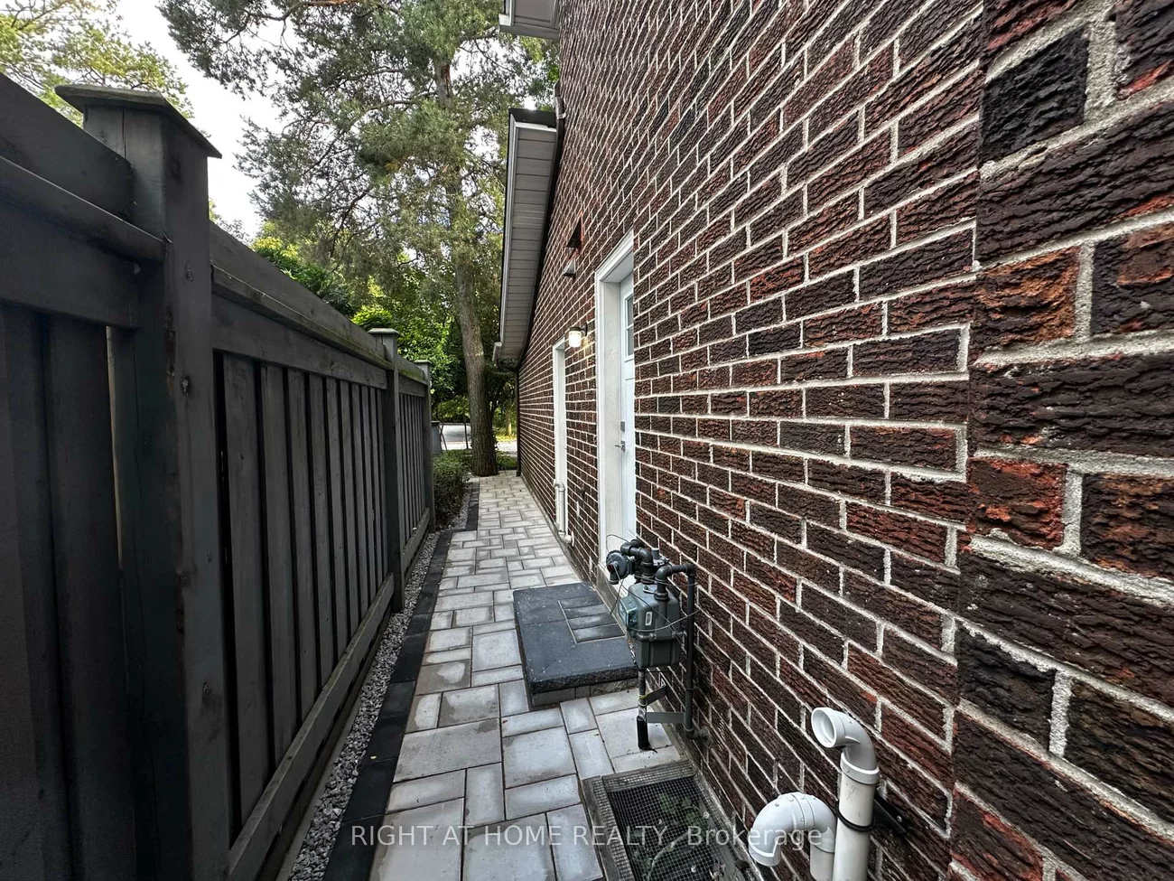 78, Julia, Thornhill, Markham